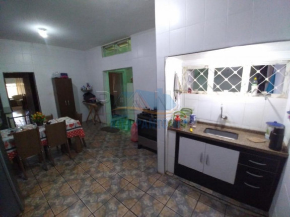 Imagem Casa com 4 Quartos à Venda, 205 m² em Vila Tibério - Ribeirão Preto