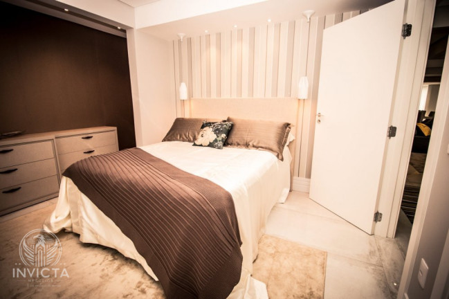 Imagem Apartamento com 4 Quartos à Venda, 340 m² em Centro - Balneário Camboriú