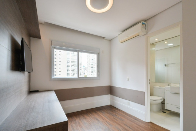 Imagem Imóvel com 3 Quartos à Venda, 157 m² em Vila Nova Conceição - São Paulo Imagem Imóvel com 3 Quartos à Venda, 157 m² em Vila Nova Conceição - São Paulo