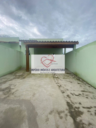 Casa com 3 Quartos à Venda,  em Balneário Mirante - Caraguatatuba