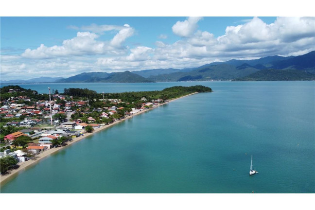 Imagem Casa com 5 Quartos à Venda,  em Ribeirão Da Ilha - Florianópolis
