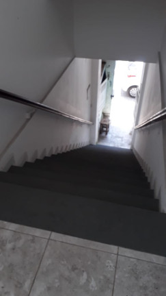 Imóvel Comercial para Alugar, 320 m² em Centro - Ubatuba