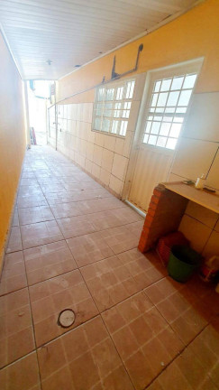 Imagem Casa à Venda, 389 m² em Cuiabá Imagem Casa à Venda, 389 m² em Cuiabá