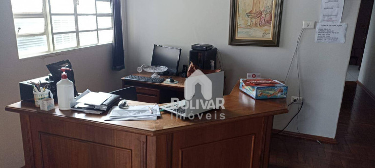 Imagem Casa com 5 Quartos à Venda, 250 m² em Setor Central - Itumbiara Imagem Casa com 5 Quartos à Venda, 250 m² em Setor Central - Itumbiara