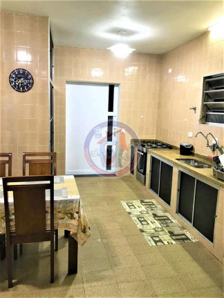 Imagem Casa com 5 Quartos à Venda, 311 m² em Nova Itanhaém - Itanhaém Imagem Casa com 5 Quartos à Venda, 311 m² em Nova Itanhaém - Itanhaém