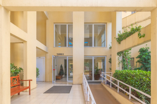 Imagem Apartamento com 2 Quartos à Venda, 66 m² em Santo Antônio - Porto Alegre