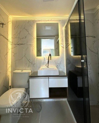 Imagem Cobertura com 4 Quartos à Venda, 168 m² em Centro - Balneário Camboriú