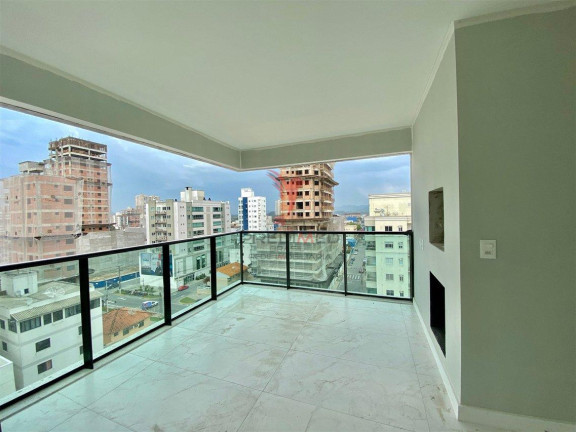 Apartamento com 3 Quartos à Venda, 130 m² em Meia Praia - Itapema