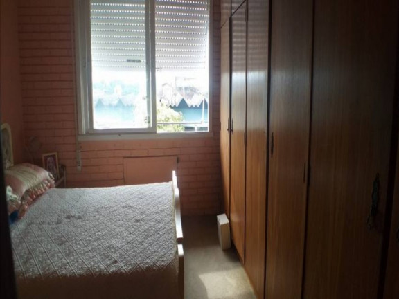 Imagem Casa com 3 Quartos à Venda, 218 m² em Chácara Das Pedras - Porto Alegre Imagem Casa com 3 Quartos à Venda, 218 m² em Chácara Das Pedras - Porto Alegre