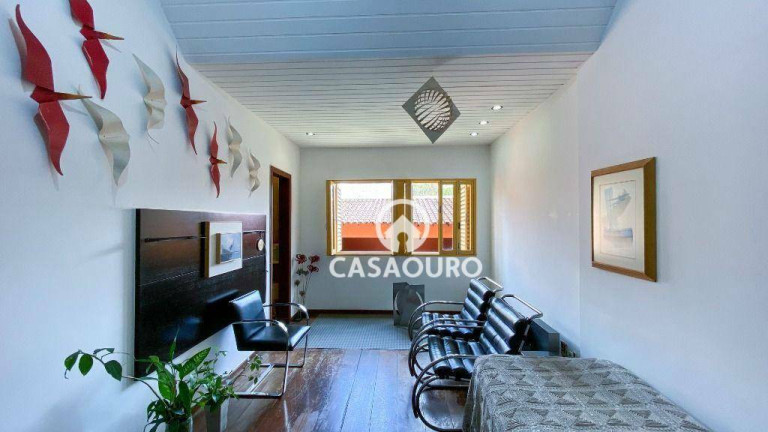 Imagem Casa com 4 Quartos à Venda, 283 m² em Serra - Belo Horizonte Imagem Casa com 4 Quartos à Venda, 283 m² em Serra - Belo Horizonte