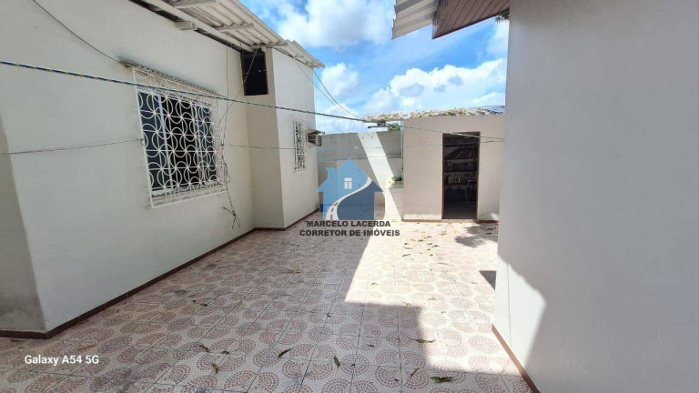 Imagem Casa com 3 Quartos à Venda, 280 m² em Centro - Manaus Imagem Casa com 3 Quartos à Venda, 280 m² em Centro - Manaus