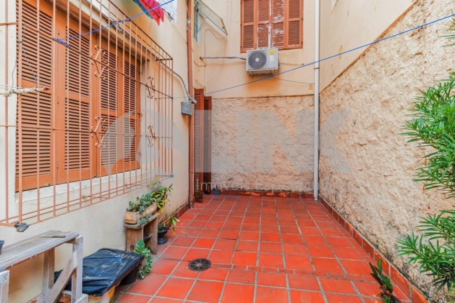 Imagem Apartamento com 2 Quartos à Venda, 62 m² em Petrópolis - Porto Alegre Imagem Apartamento com 2 Quartos à Venda, 62 m² em Petrópolis - Porto Alegre