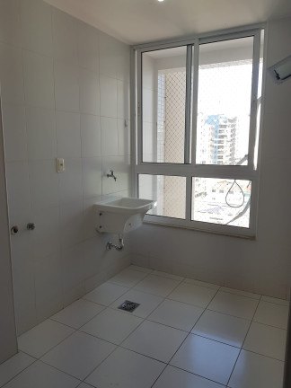 Imagem Apartamento com 3 Quartos para Alugar, 135 m² em Centro - Guarapari