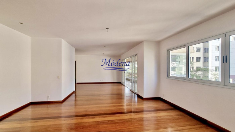 Apartamento com 4 Quartos à Venda, 215 m² em Itaim Bibi - São Paulo