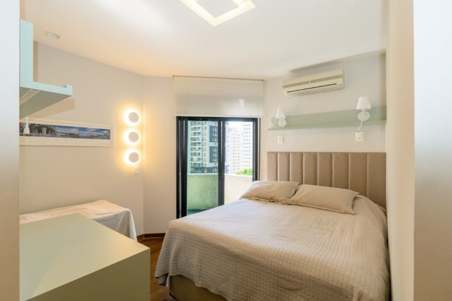 Imagem Apartamento com 3 Quartos à Venda, 200 m² em Campo Belo - São Paulo Imagem Apartamento com 3 Quartos à Venda, 200 m² em Campo Belo - São Paulo