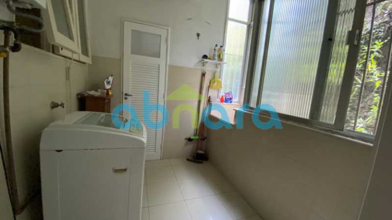 Imagem Apartamento com 2 Quartos à Venda, 95 m² em Copacabana - Rio De Janeiro