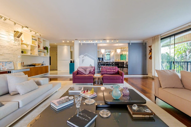 Apartamento com 3 Quartos à Venda, 300 m² em Higienópolis - São Paulo