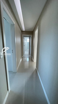 Imagem Apartamento com 4 Quartos à Venda, 180 m² em Centro - Balneário Camboriú Imagem Apartamento com 4 Quartos à Venda, 180 m² em Centro - Balneário Camboriú