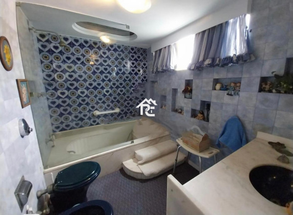 Imagem Cobertura com 5 Quartos à Venda, 307 m² em Ingá - Niterói
