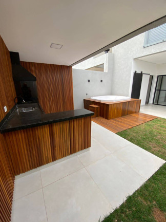Imagem Casa de Condomínio com 3 Quartos à Venda, 150 m² em Villas Do Jaguari - Santana De Parnaíba Imagem Casa de Condomínio com 3 Quartos à Venda, 150 m² em Villas Do Jaguari - Santana De Parnaíba
