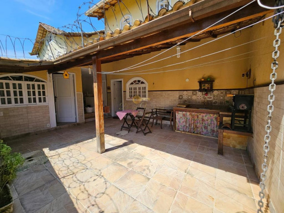 Imagem Casa com 2 Quartos à Venda, 110 m² em Albuquerque - Teresópolis