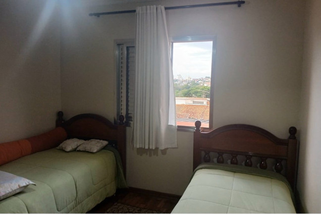 Imagem Casa com 3 Quartos à Venda, 190 m² em Vila Marari - São Paulo Imagem Casa com 3 Quartos à Venda, 190 m² em Vila Marari - São Paulo