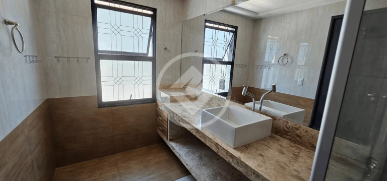Imagem Sobrado com 4 Quartos à Venda, 289 m² em Jardins Madri - Goiânia Imagem Sobrado com 4 Quartos à Venda, 289 m² em Jardins Madri - Goiânia