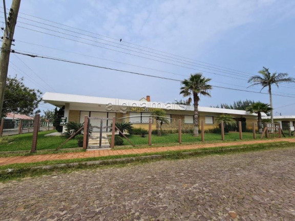 Casa com 4 Quartos à Venda, 600 m² em Atlântida - Xangri-lá