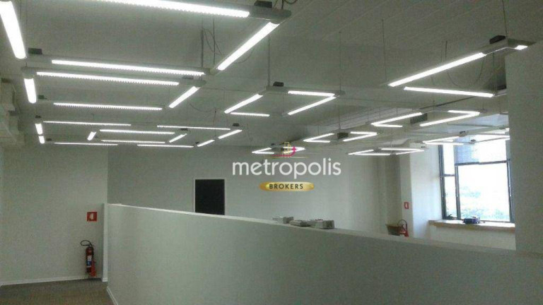 Imóvel à Venda ou Locação, 374 m² em Cidade Monções - São Paulo