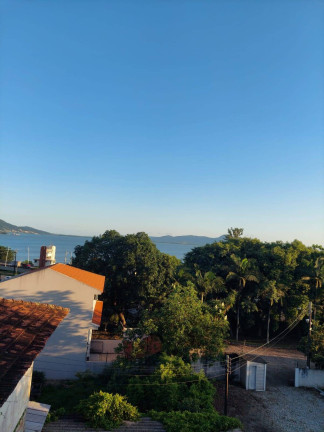 Imagem Casa à Venda, em Estreito - Florianópolis Imagem Casa à Venda, em Estreito - Florianópolis