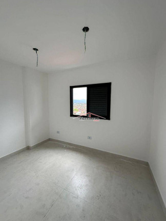 Imagem Apartamento com 2 Quartos à Venda, 65 m² em Maracanã - Praia Grande