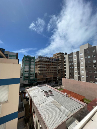 Imagem Apartamento com 2 Quartos à Venda, 59 m² em Centro - Capao Da Canoa