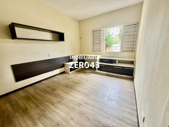 Imagem Casa com 4 Quartos à Venda, 339 m² em Jardim Presidente - Londrina
