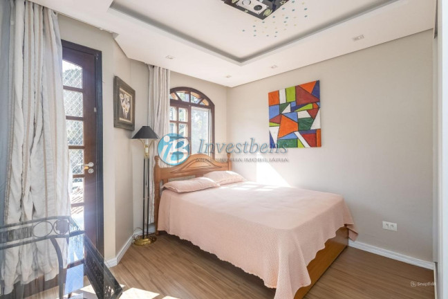 Imagem Sobrado com 3 Quartos à Venda, 110 m² em Santa Cândida - Curitiba