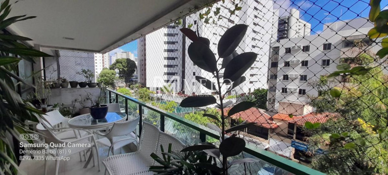 Imagem Apartamento com 4 Quartos à Venda, 192 m² em Casa Amarela - Recife Imagem Apartamento com 4 Quartos à Venda, 192 m² em Casa Amarela - Recife