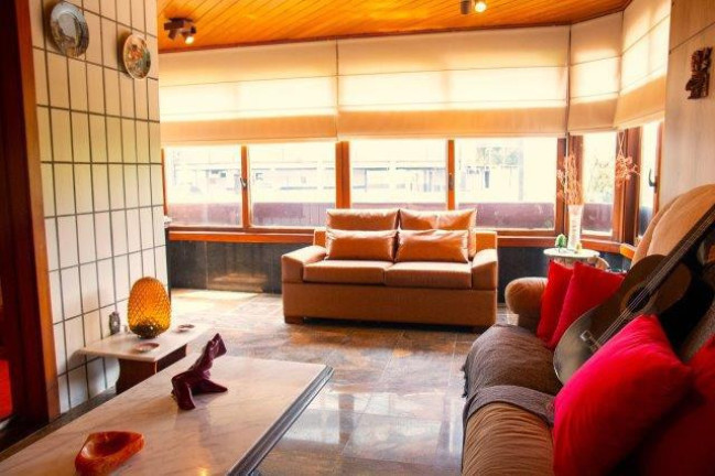 Imagem Apartamento com 3 Quartos à Venda, 650 m² em Tres Figueira - Porto Alegre Imagem Apartamento com 3 Quartos à Venda, 650 m² em Tres Figueira - Porto Alegre