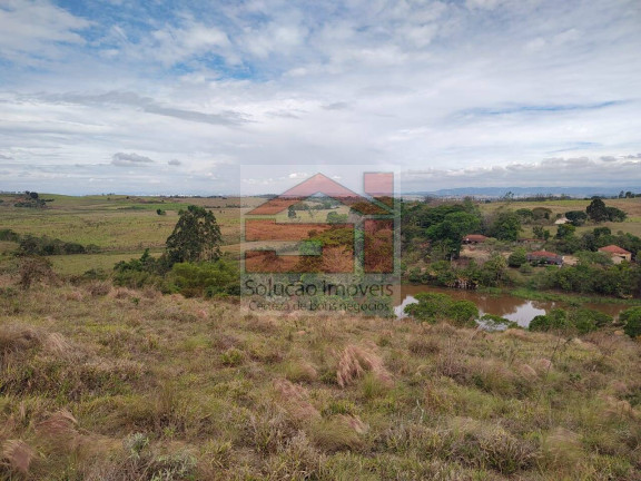 Fazenda à Venda, 26 m² em Parque Residencial Alvorada - Caçapava