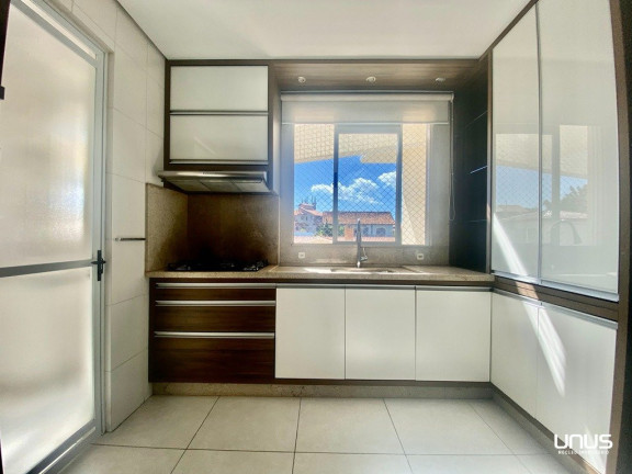 Imagem Cobertura com 3 Quartos à Venda, 135 m² em Coqueiros - Florianópolis