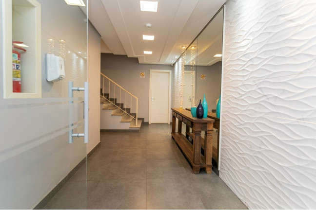 Imagem Apartamento com 2 Quartos à Venda, 68 m² em Higienópolis - Porto Alegre Imagem Apartamento com 2 Quartos à Venda, 68 m² em Higienópolis - Porto Alegre