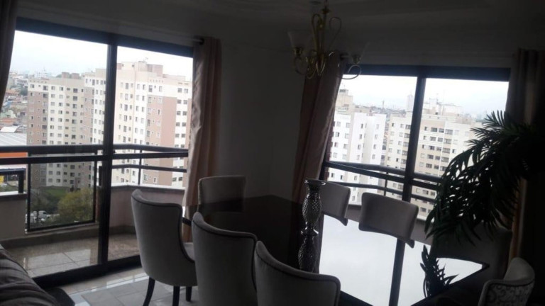 Apartamento com 3 Quartos à Venda, 136 m² em Vila Ema - São Paulo