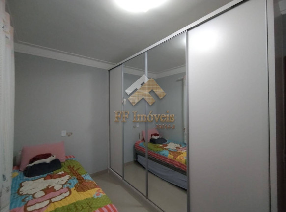 Imagem Casa com 2 Quartos à Venda, 125 m² em São Carlos