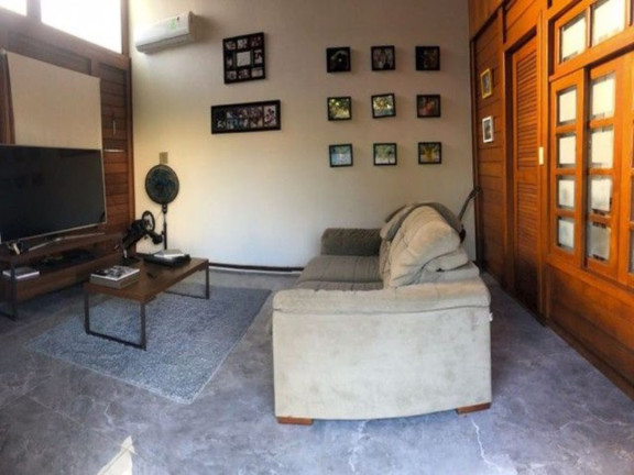 Imagem Casa com 4 Quartos à Venda, 250 m² em Estrada Do Coco - Lauro De Freitas Imagem Casa com 4 Quartos à Venda, 250 m² em Estrada Do Coco - Lauro De Freitas