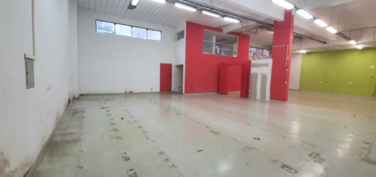 Imagem Casa para Alugar, 800 m² em Jardim Dos Camargos - Barueri