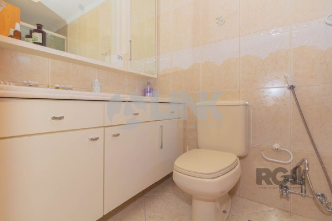 Imagem Apartamento com 3 Quartos à Venda, 190 m² em Auxiliadora - Porto Alegre Imagem Apartamento com 3 Quartos à Venda, 190 m² em Auxiliadora - Porto Alegre