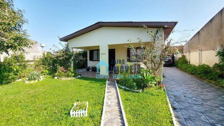 Casa com 4 Quartos à Venda, 360 m² em Centro - Balneário Pinhal