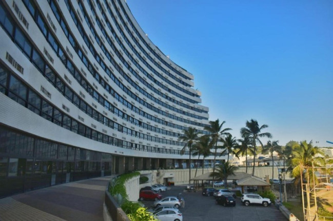 Imagem Flat com 2 Quartos à Venda, 80 m² em Ondina - Salvador Imagem Flat com 2 Quartos à Venda, 80 m² em Ondina - Salvador