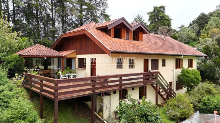 Casa com 4 Quartos à Venda, 167 m² em Região Do Vale Encantado - Campos Do Jordão
