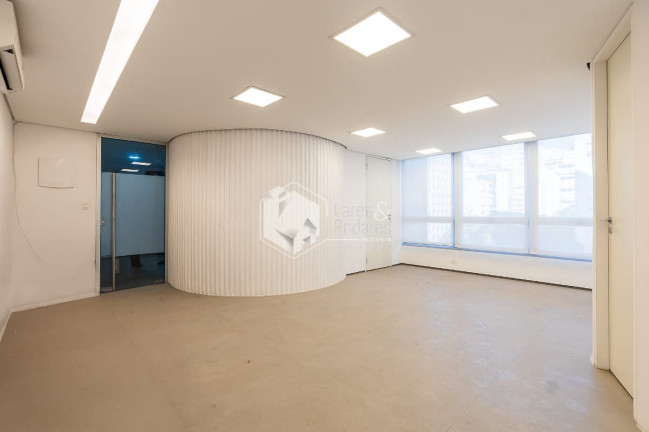 Sala Comercial à Venda, 196 m² em Jardim Paulistano - São Paulo