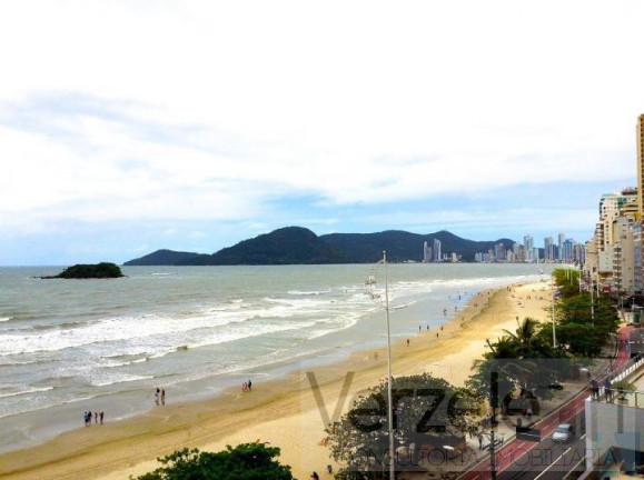 Imagem Apartamento com 4 Quartos para Temporada, 180 m² em Centro - Balneário Camboriú Imagem Apartamento com 4 Quartos para Temporada, 180 m² em Centro - Balneário Camboriú