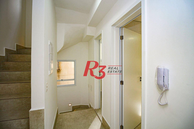 Imagem Casa com 3 Quartos à Venda, 190 m² em Gonzaga - Santos